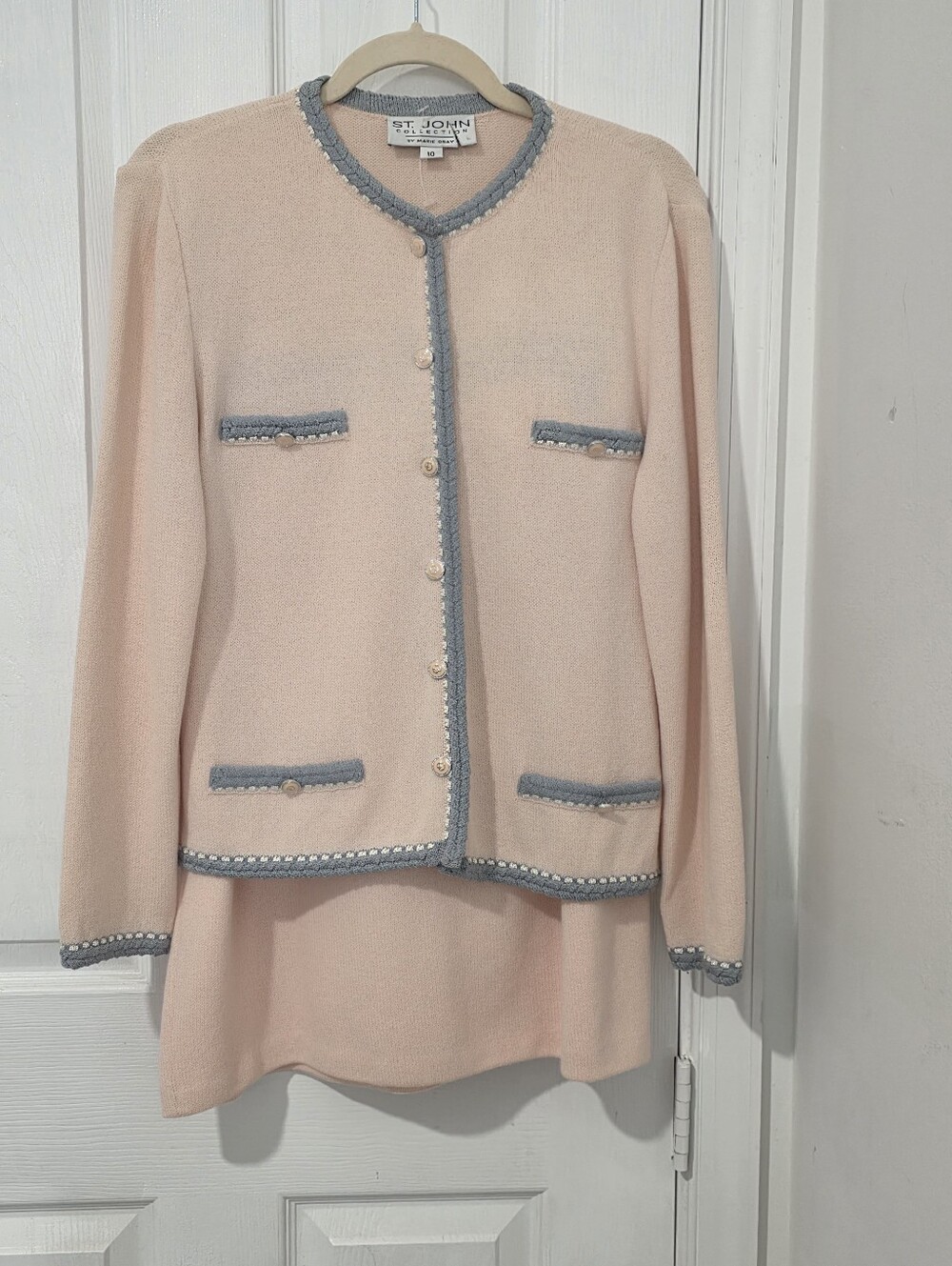 St. John Collection Pink and Gray Two-Piece Skirt Set - Picture 7 of 7